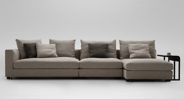 Clouds - Sectional Sofa - Molecule Design-Online 