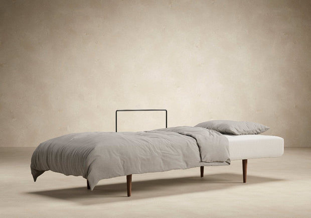 Zeal Styletto Daybed