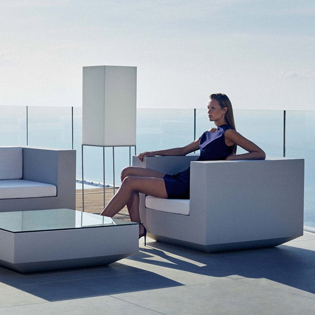 Vela Lounge Chair - Molecule Design-Online 