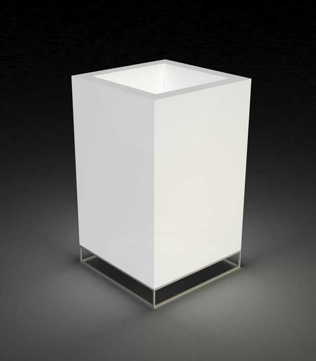 Vela High Cube Planter - Molecule Design-Online 