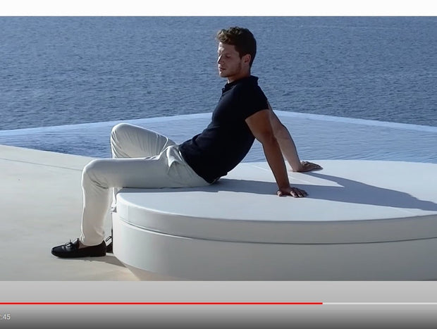 Vela Round Daybed with Reclining Backrest - Molecule Design-Online 