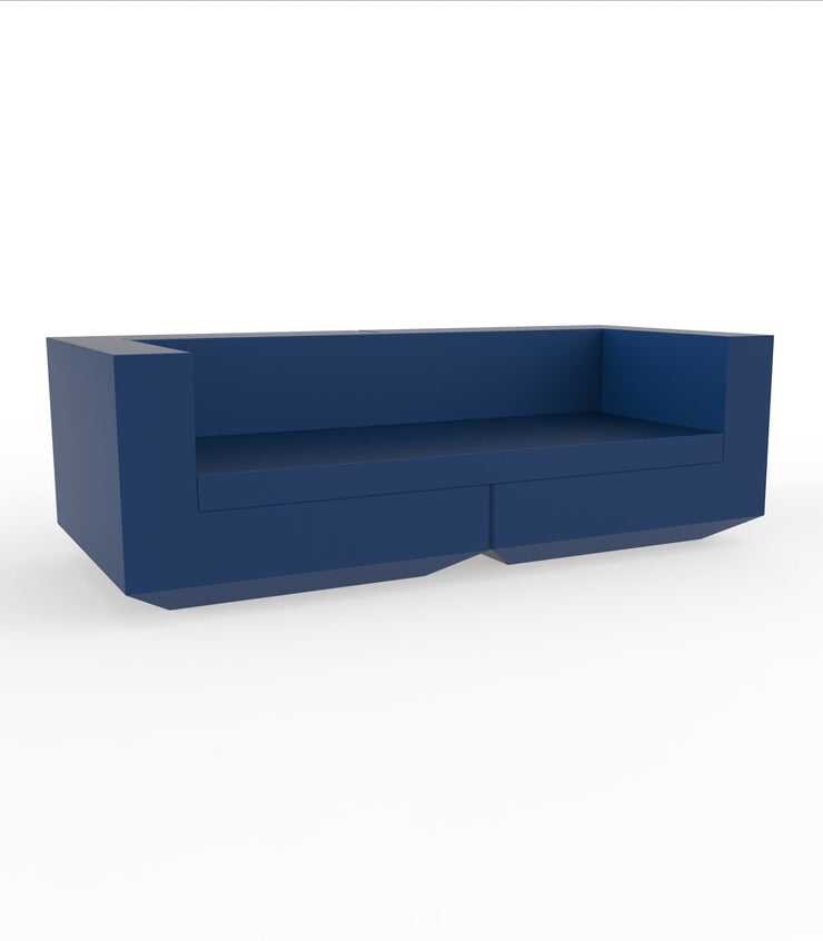 Vela Sofa - Molecule Design-Online 