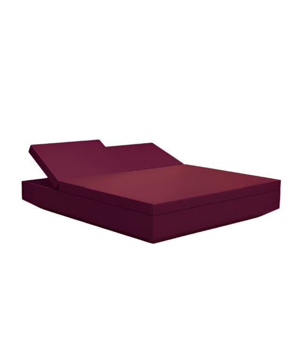 Vela Square Daybed with Two Reclining Backrests - Molecule Design-Online 
