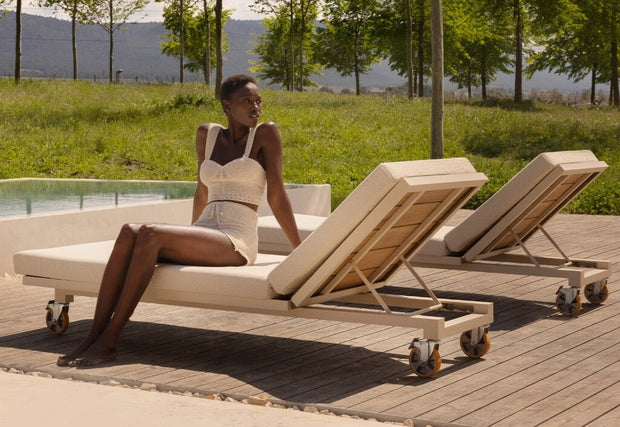 Vineyard Collection - Sun Lounger - Molecule Design-Online 