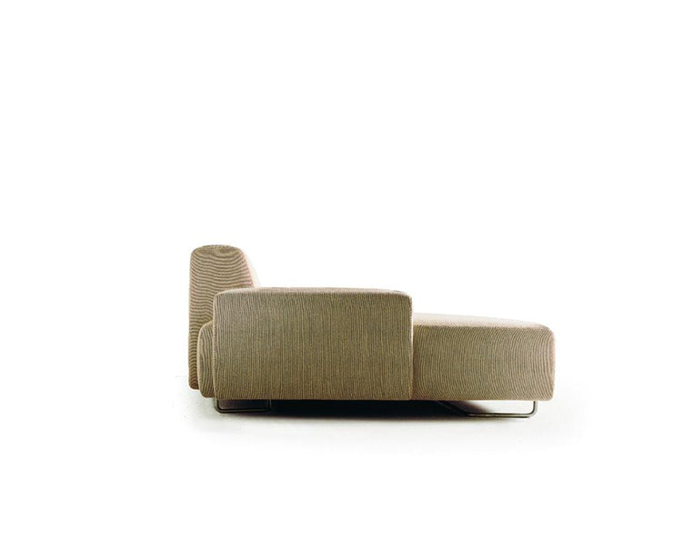 Lowland Sofa - Molecule Design-Online 