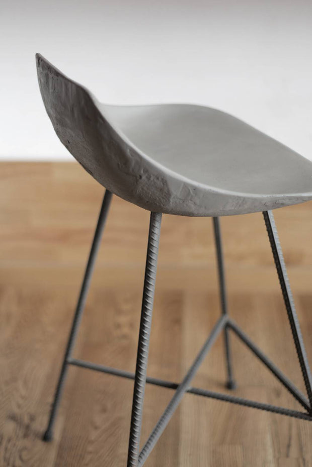 Hauteville - Bar Chair - Molecule Design-Online 