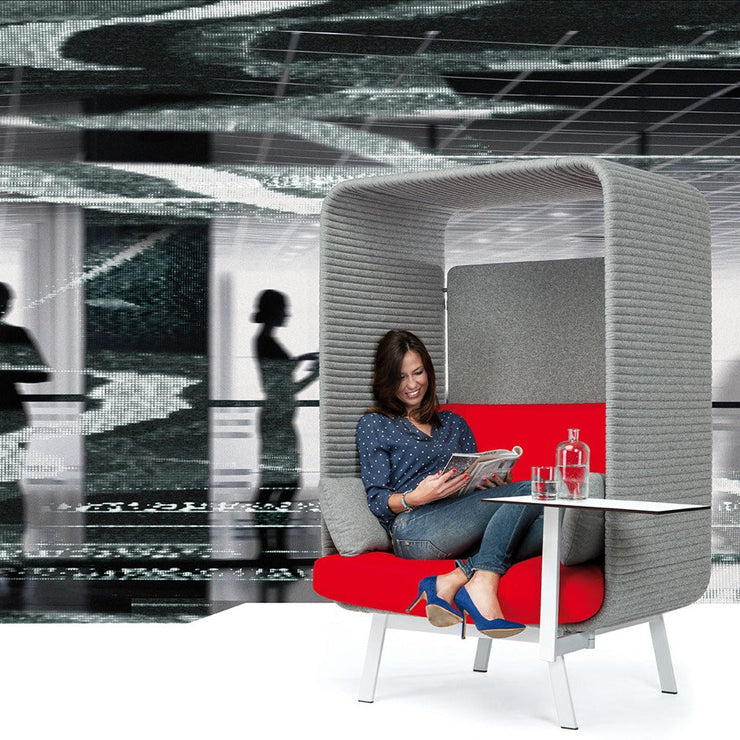 Privée Single Seat with Canopy - Molecule Design-Online 