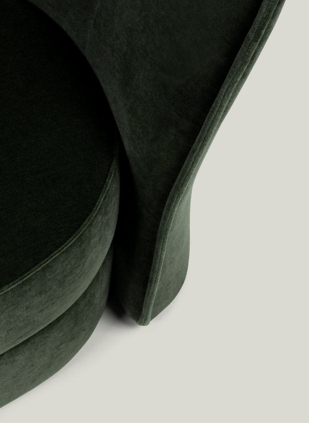 Aldora Sofa - Molecule Design-Online 