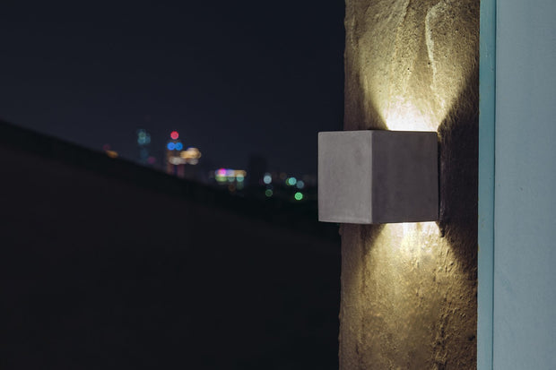 Castle Wall Lamp - Molecule Design-Online 