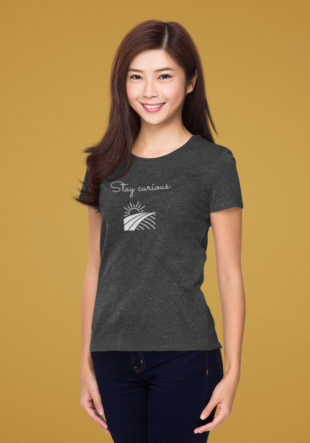 Stay Curious - Women's Short Sleeve T-shirt - Molecule Design-Online 