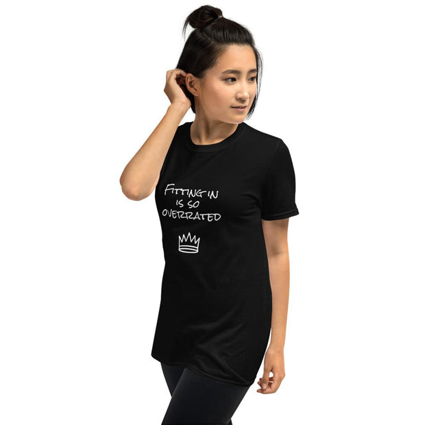 Fitting In - Short-Sleeve Unisex T-Shirt / Blk - Molecule Design-Online 