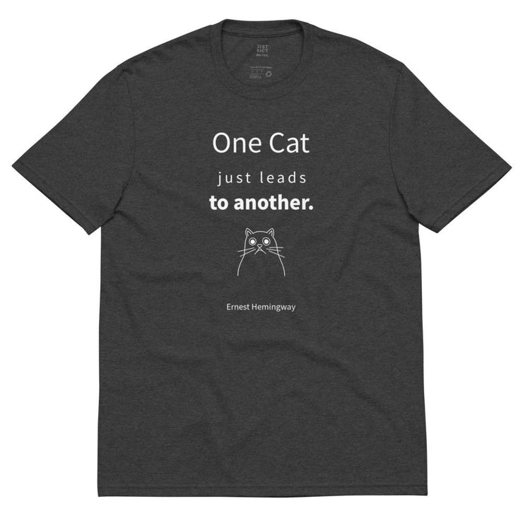 One Cat - Unisex recycled t-shirt / Black, Charcoal - Molecule Design-Online 