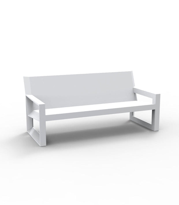 Frame Sofa - Molecule Design-Online 