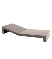 Jut Sun Chaise - Molecule Design-Online 