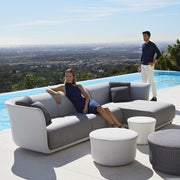 Suave Sectional Sofa - Curve - Molecule Design-Online 